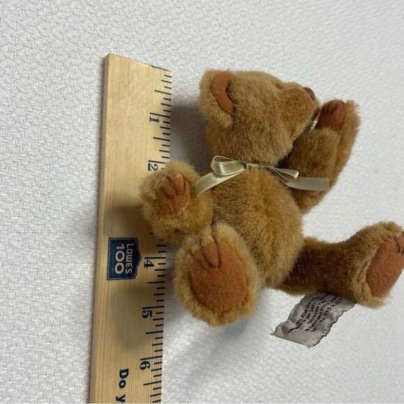 Russ Berrie & Co. Teddy Bear Light Brown Jointed Posable 7 1/2 Inches - Picture 3 of 5